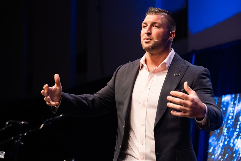 Tim Tebow, Mets host sixth Spring Clinic for Champions